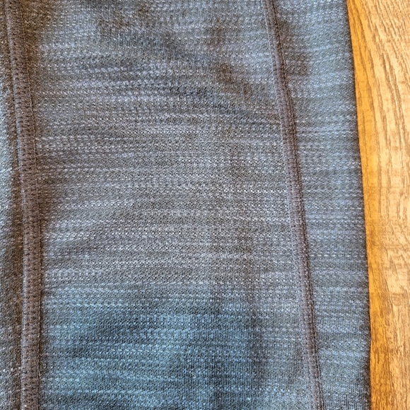 Mondetta Textured Dark Gray High-Waisted Leggings - Picture 3 of 6